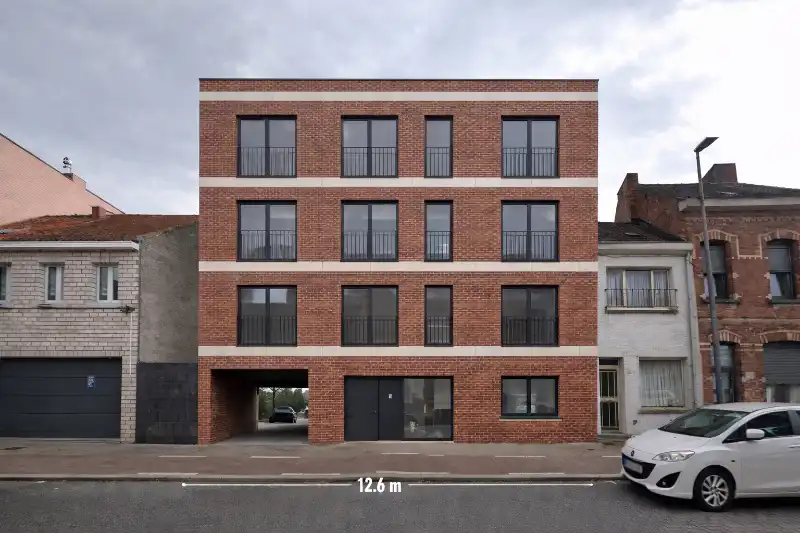 Projectgrond met ontwikkelingspotentieel in centrum Sint-Niklaas foto {{pictureIndex}}