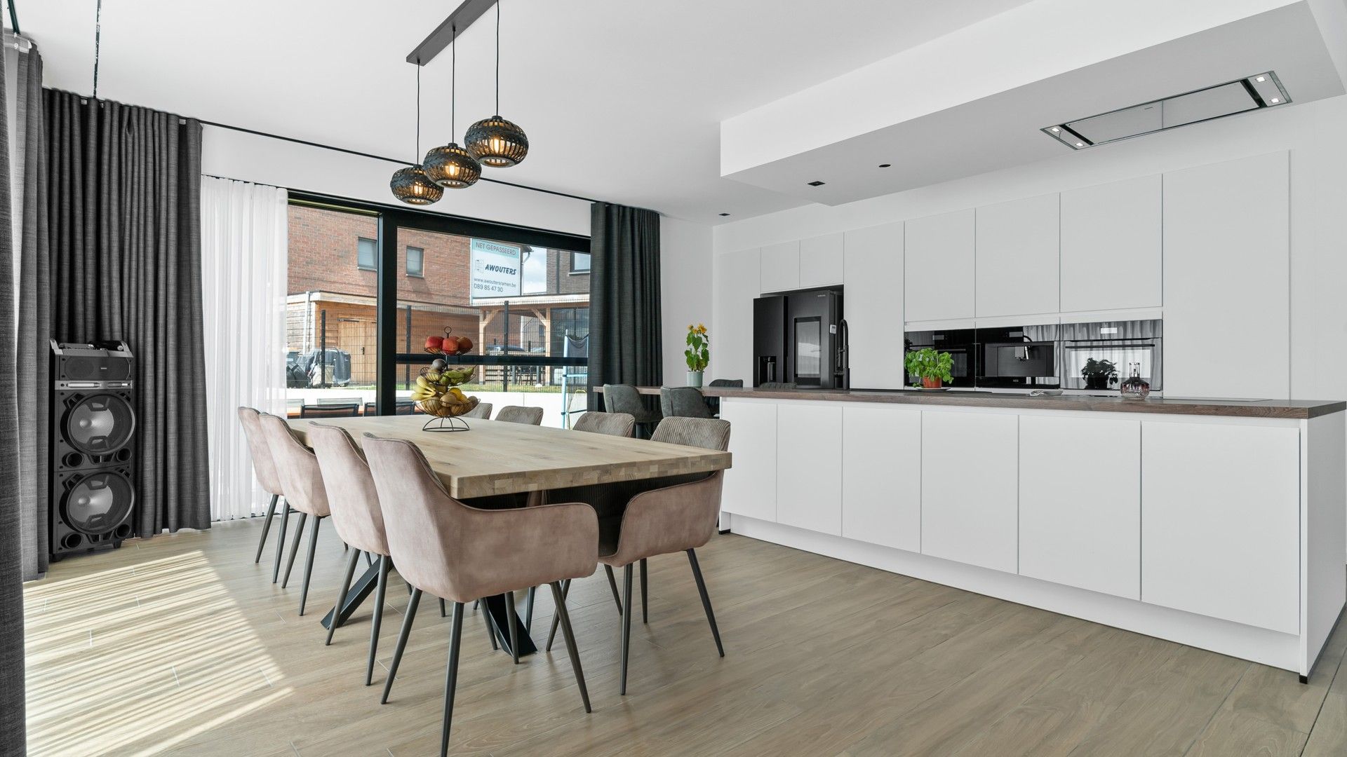 Hoogwaardig afgewerkte nieuwbouwwoning  met 4 slkprs in Opglabbeek foto 9