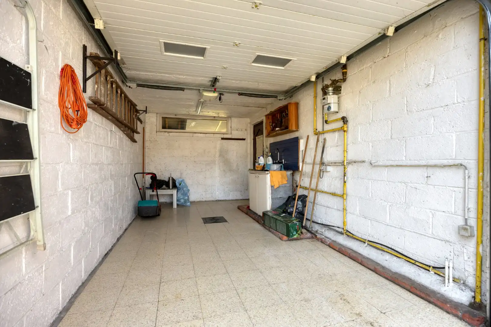 Gezellig ingerichte woning met garage en tuin - stadsrand Tongeren foto 20
