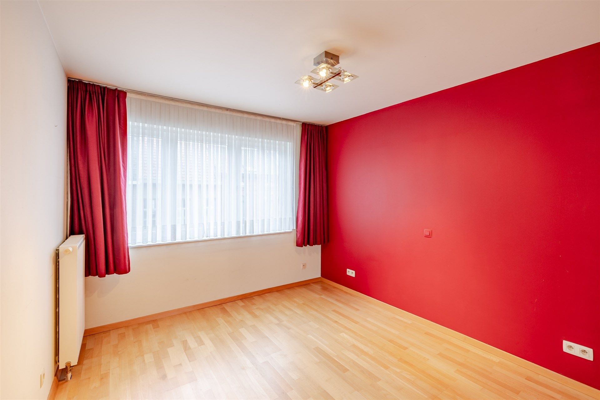 Ruim appartement met twee slaapkamers in het centrum van Aalst foto 11