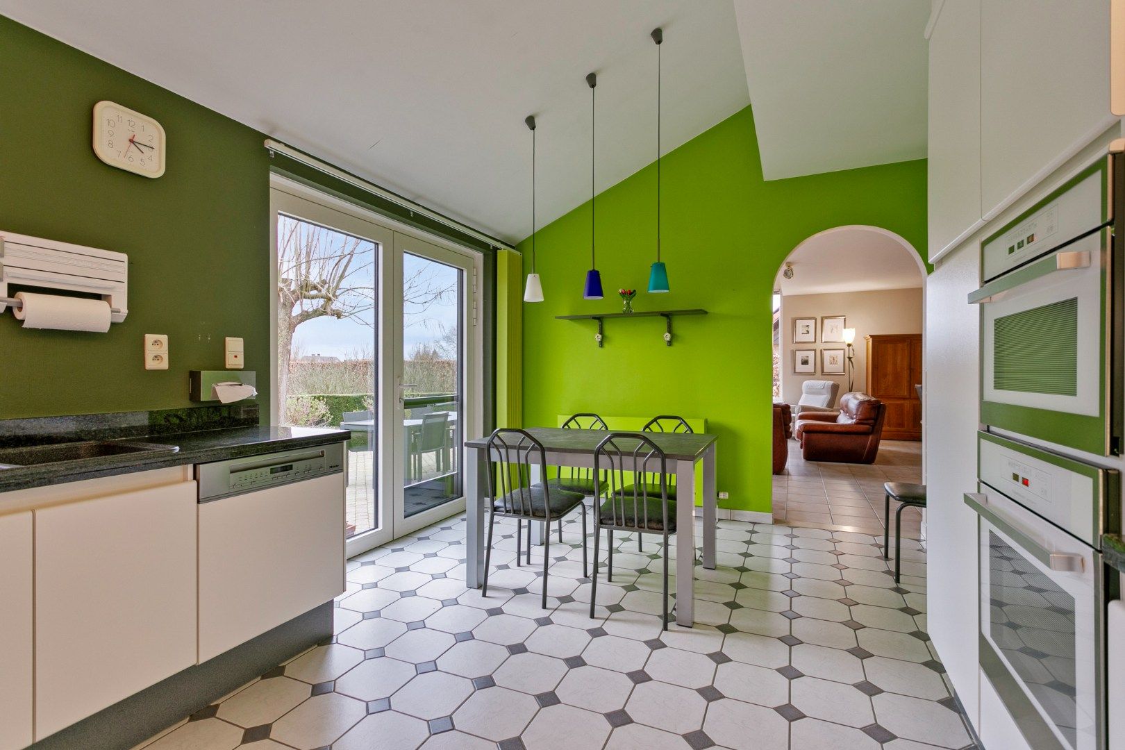 Villa met 4 slaapkamers en ruime tuin in Tienen! - bewoonbare opp. 246m² -  EPC 197 kWh/m² foto 13