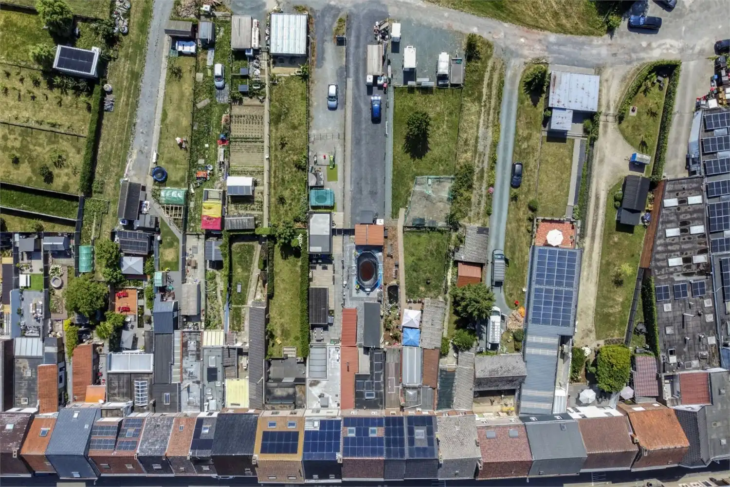 Verrassend ruime instapklare woning met 6 slaapkamers en zonnige tuin – hartje Meerbeke foto 33