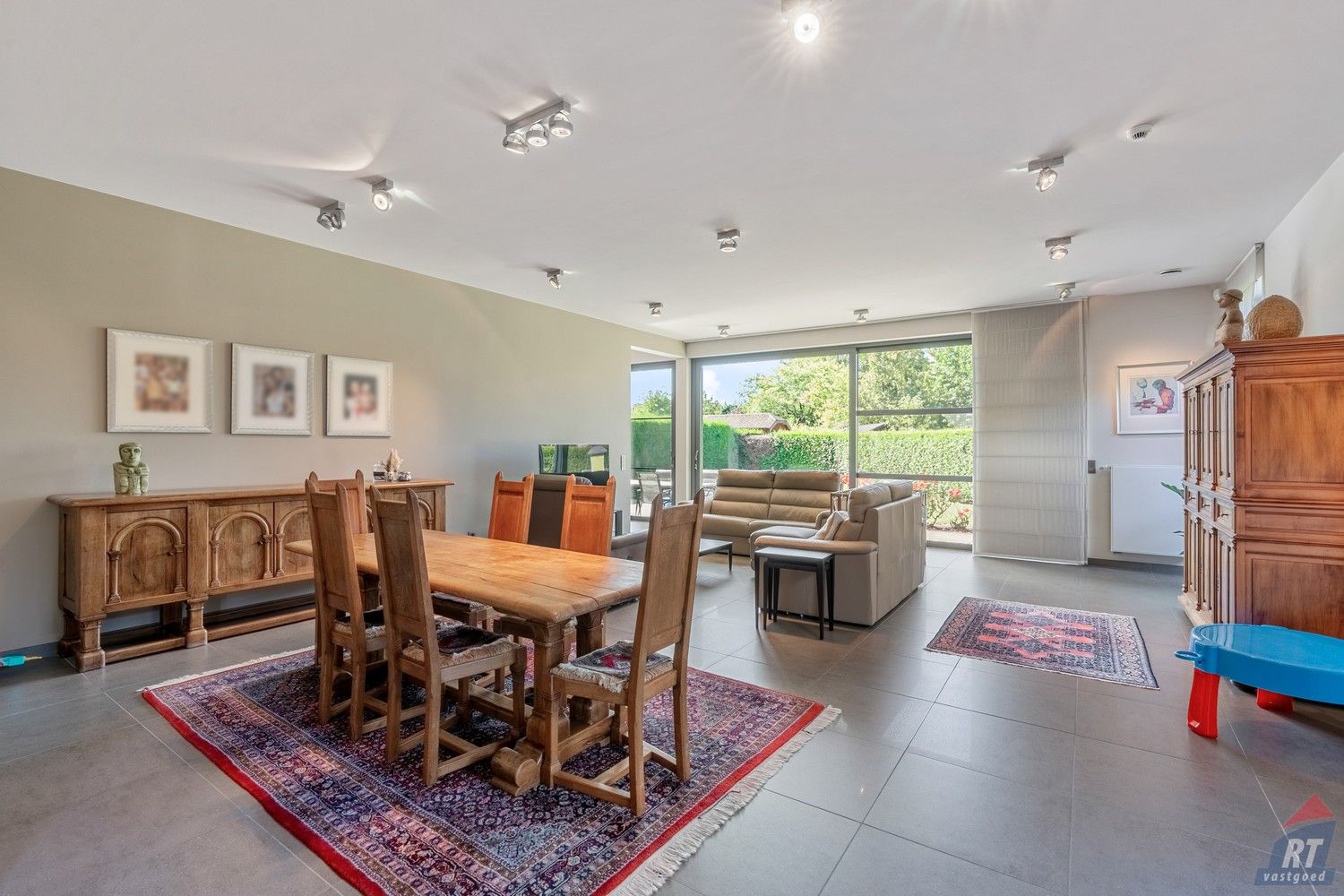 Uitzonderlijk ruime villa op een absolute toplocatie in het stadscentrum van Sint-Truiden foto 5