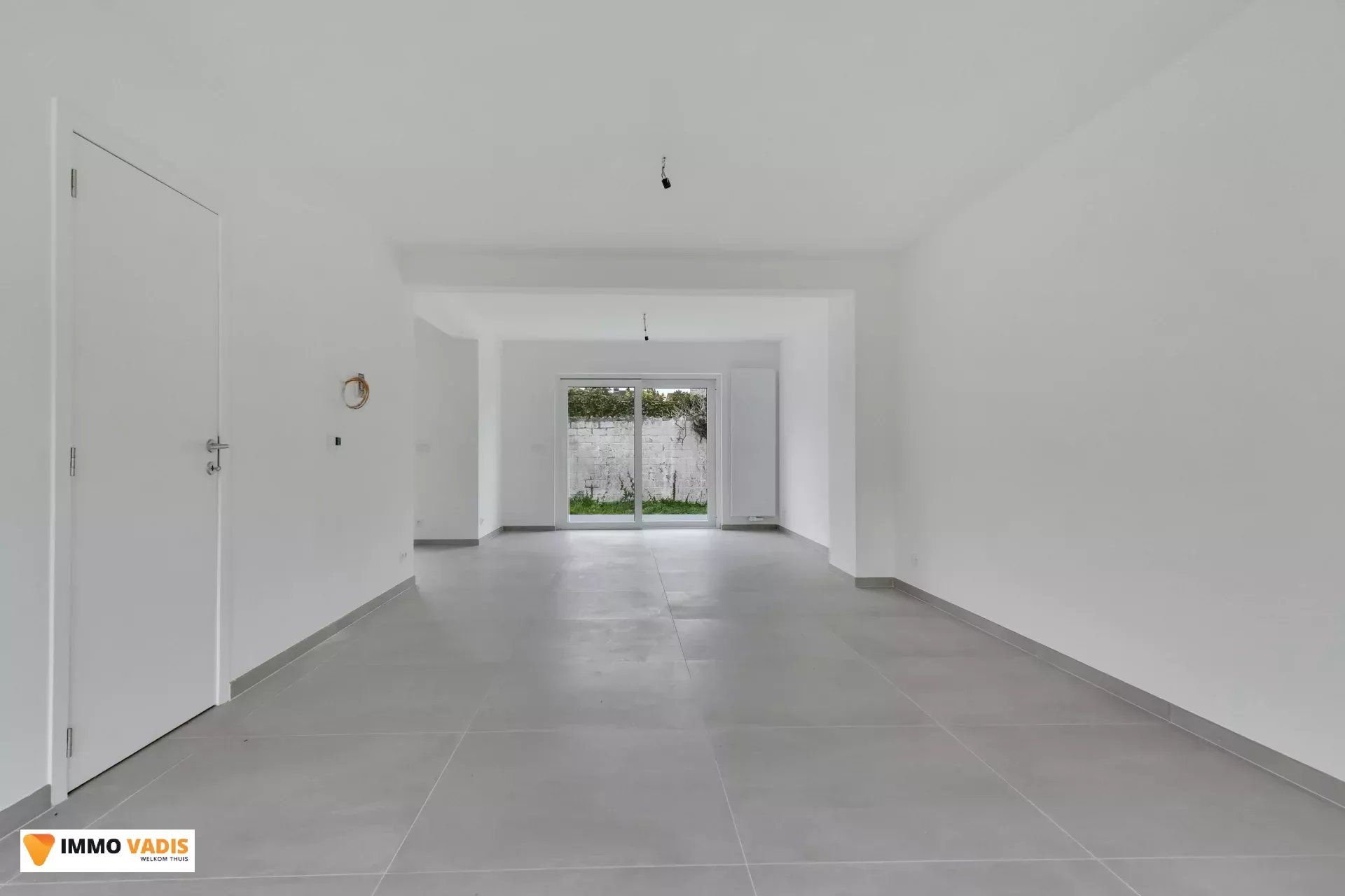 Moderne, energiezuinige woning in groene omgeving foto 5