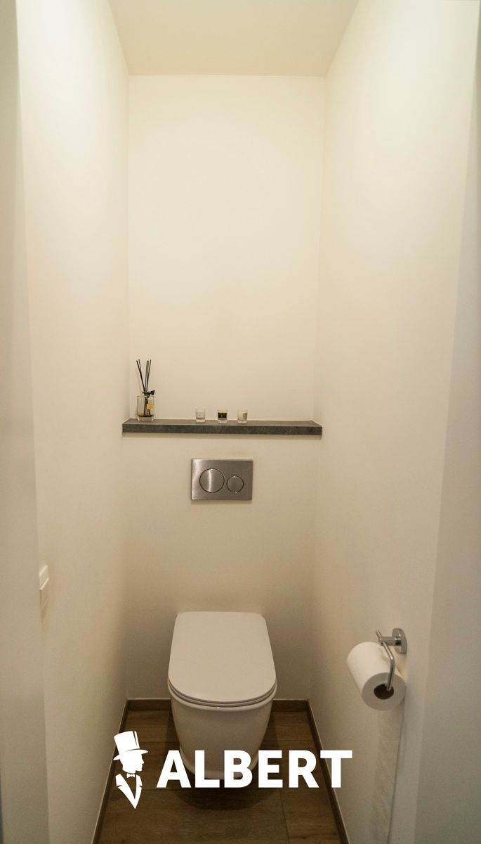 Ruim gerenoveerd instapklaar appartement centrum Diepenbeek! foto 16