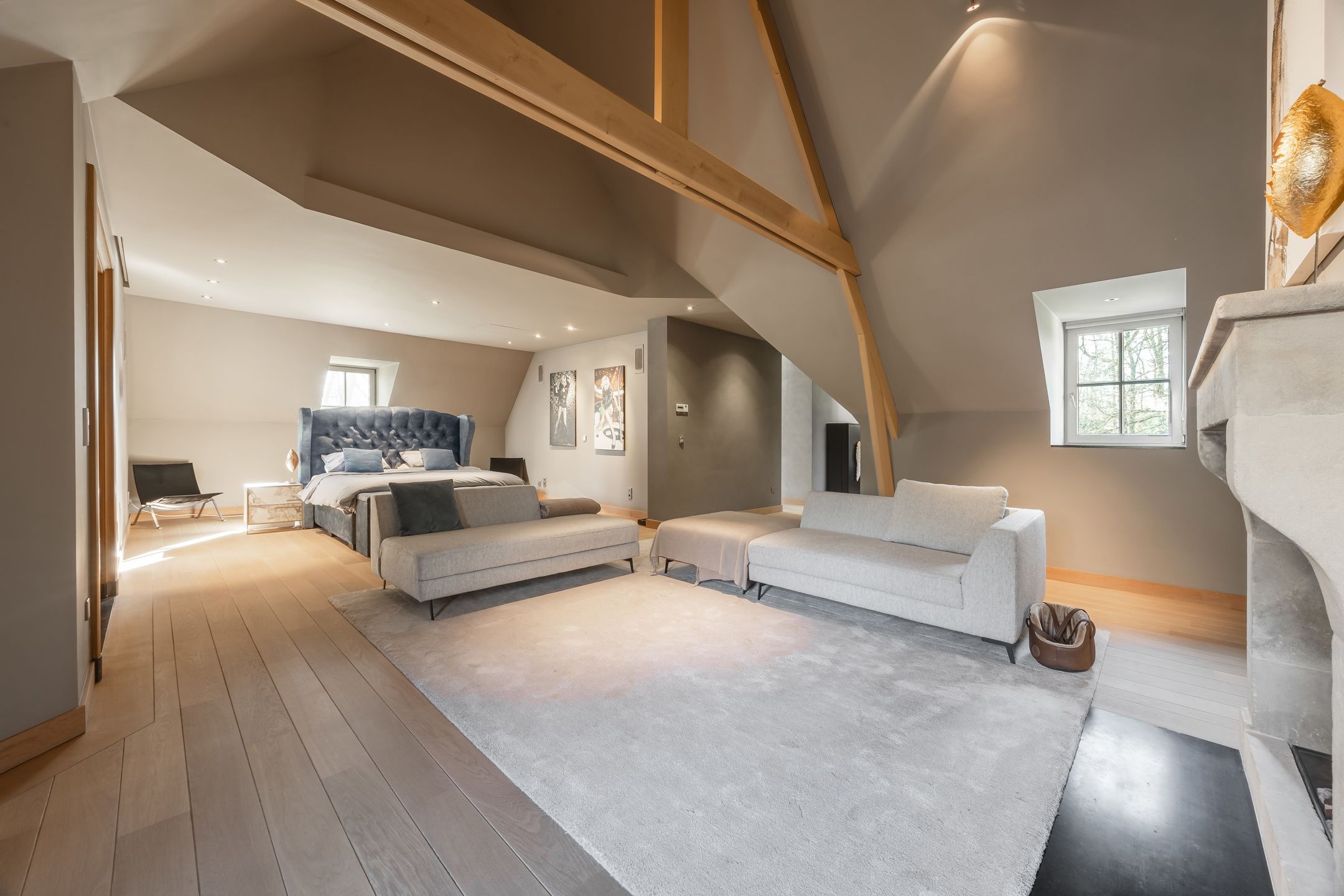 Exclusieve kasteelhoeve met zwembad op 2,7 ha grond, grenzend aan natuurgebied foto 29