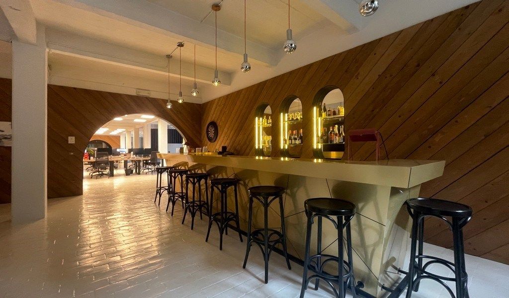 Kantoren te huur in gerenoveerd pakhuis La Cloche in Antwerpen foto 16