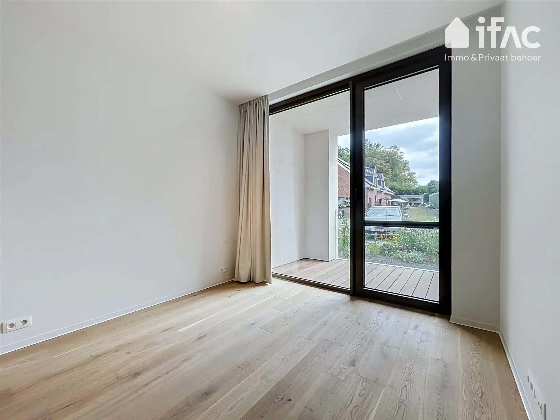 Luxeappartement met 2 terrassen en zicht op vijver foto 17