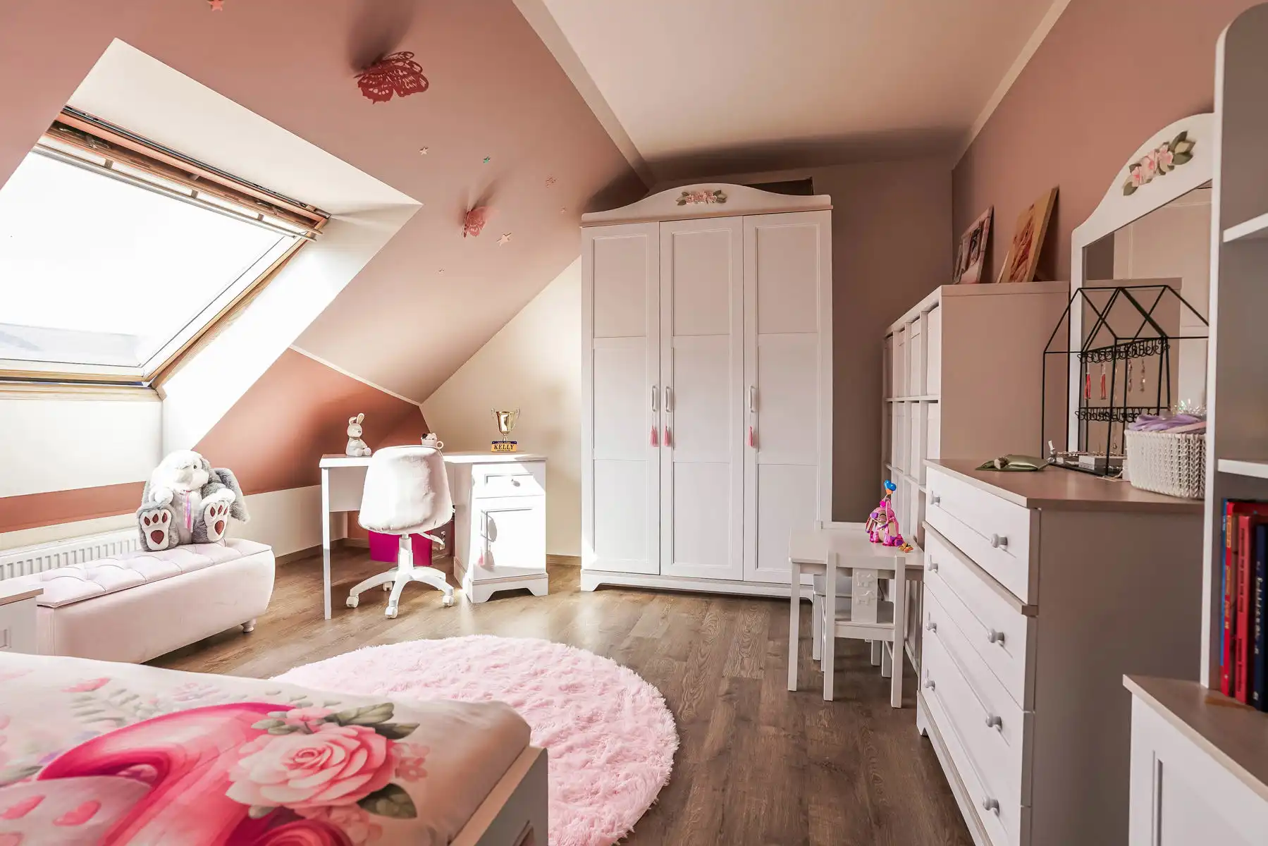 Knap duplex appartement met terras en garage te Malderen foto 16