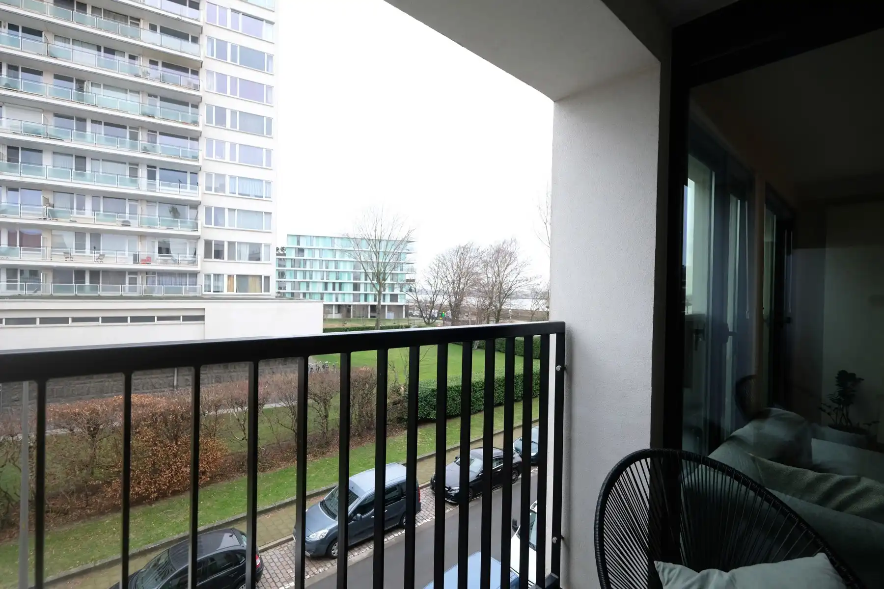 Lichtrijk appartement met zicht op de Schelde foto 6