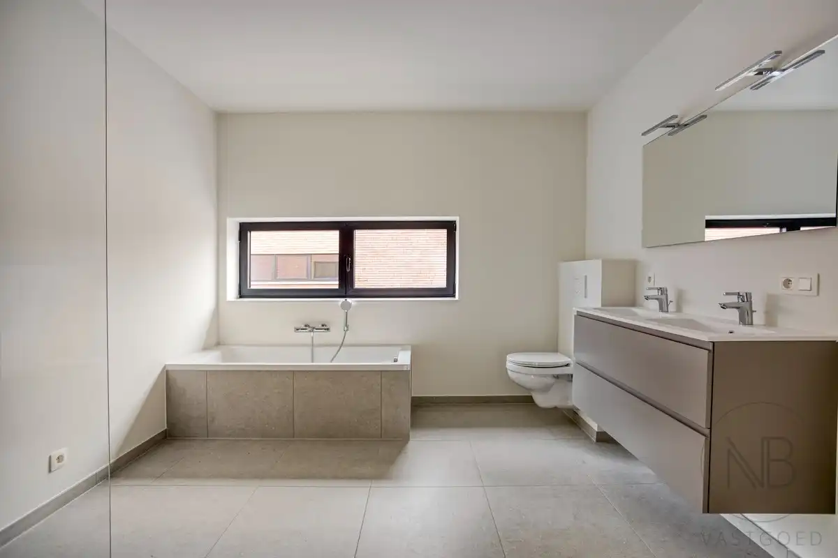 Moderne en energiezuinige woning te huur in Oudsbergen foto 16