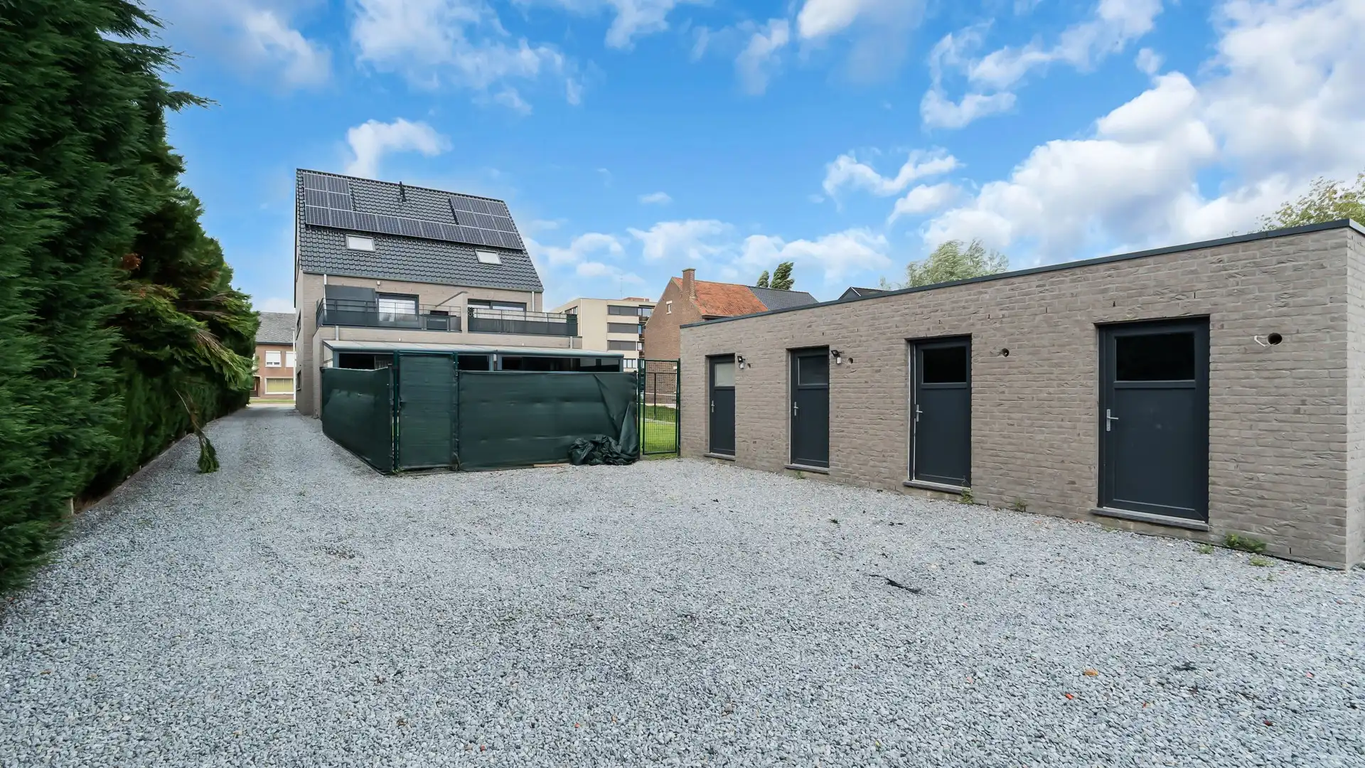 Gelijkvloers appartement met privatieve tuin, volledige onderkelderd en uitzonderlijk gunstig EPC foto 17