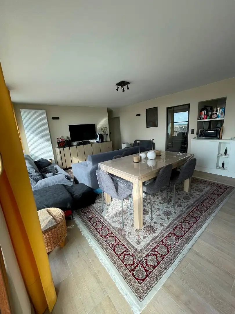 Penthouse met fantastisch terras op de Zeedijk van Oostende foto 3