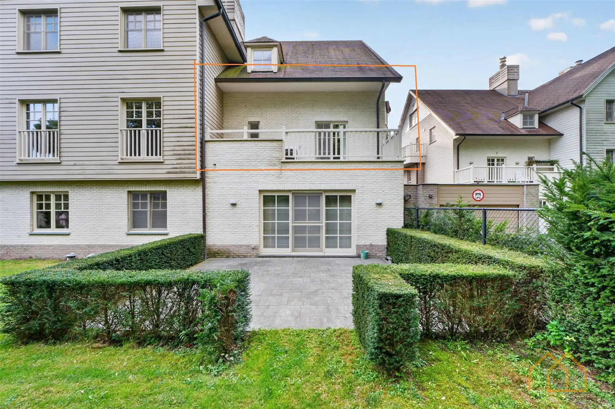 Appartement met 2 terrassen en ruime garage foto 23