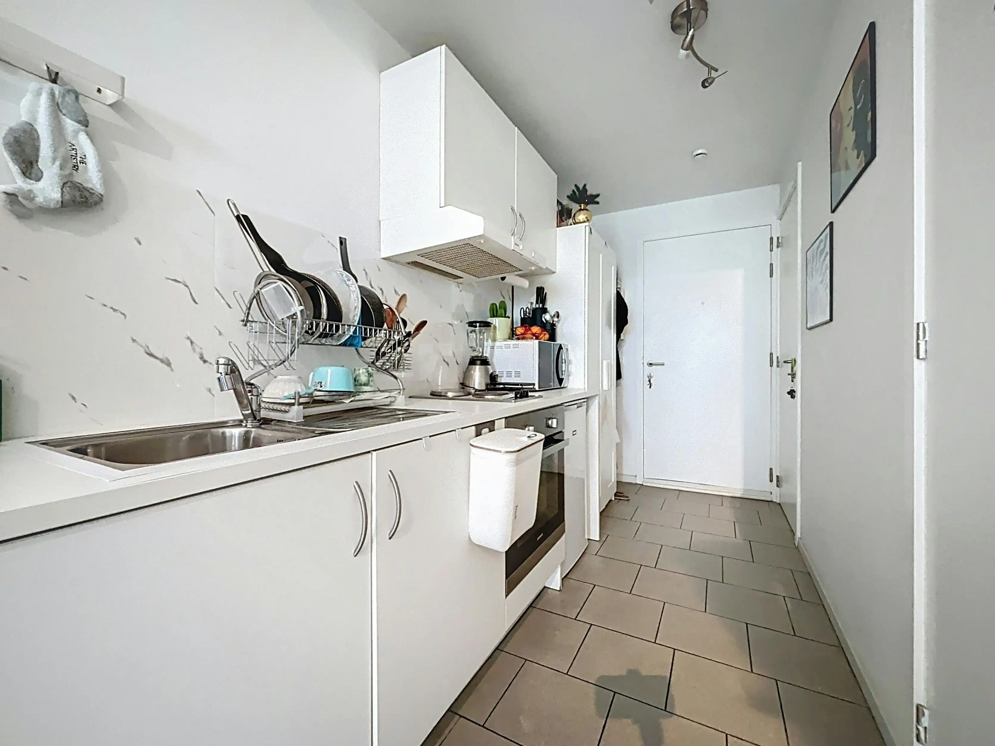 Instapklare Studio met terras te koop in de Parktoren Antwerpen foto 4