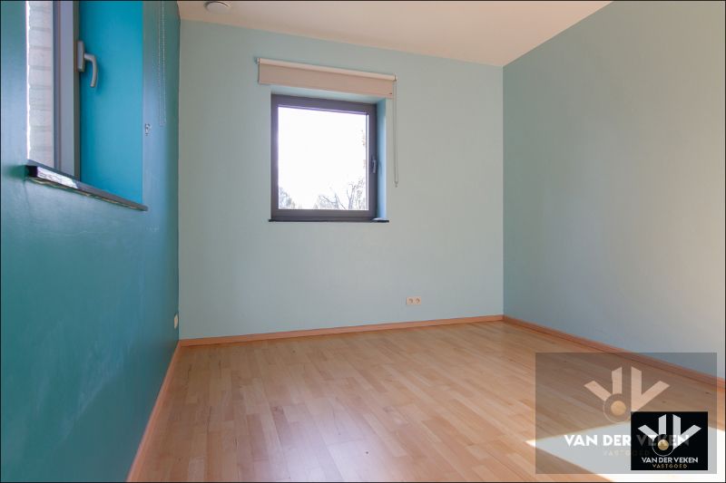 Moderne Gezinswoning aan de rand van de natuur foto 20