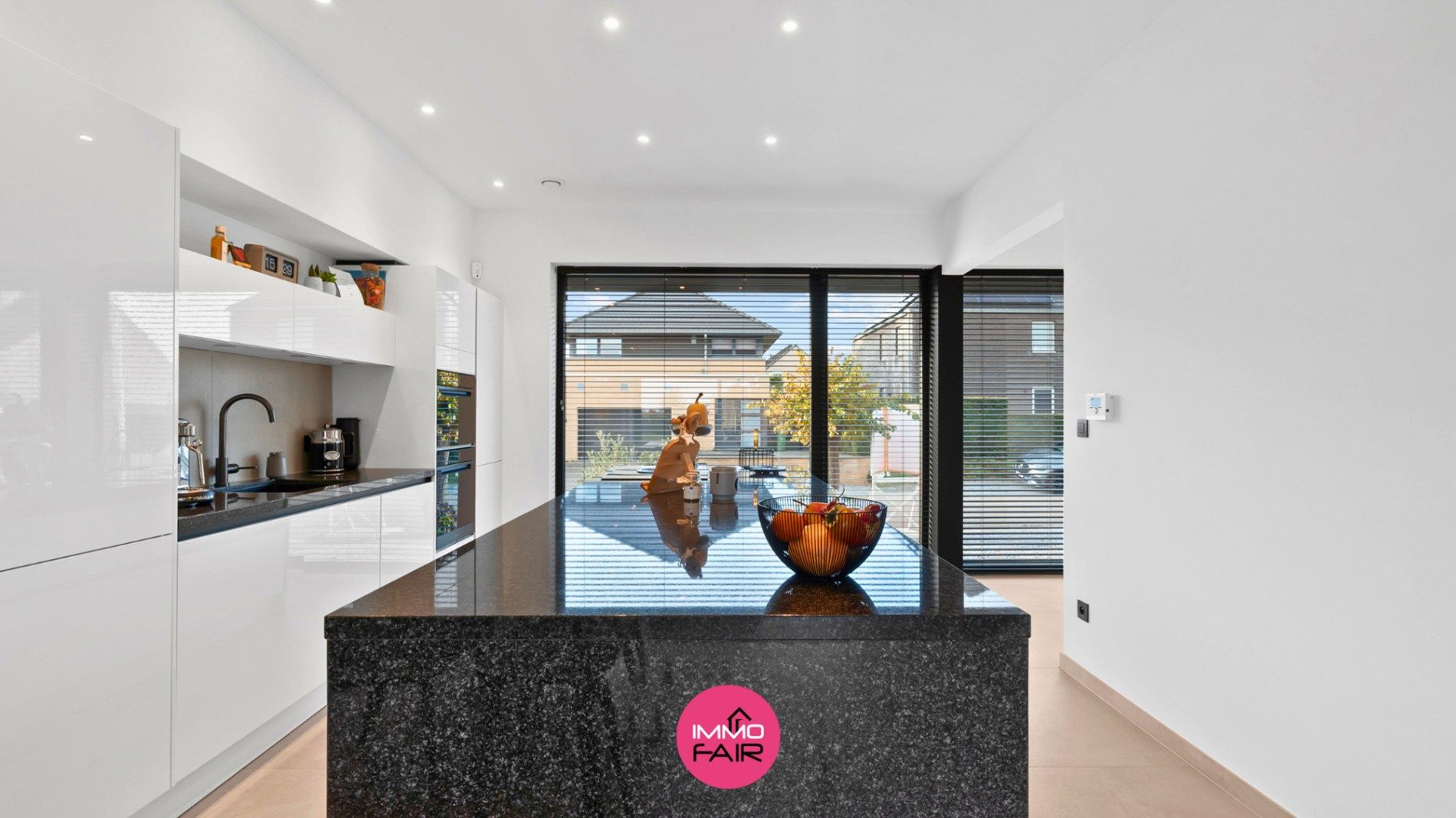 Recente, instapklare gezinswoning in rustige, landelijk omgeving foto 9