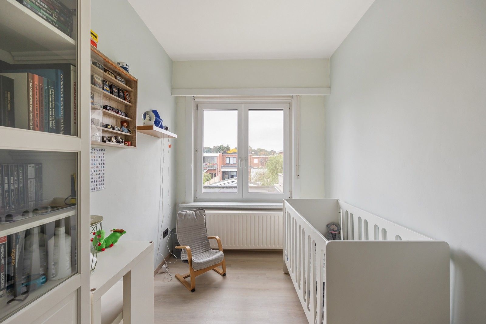 Complete en comfortabele woning met tuin, terras, garage en oprit. foto 9