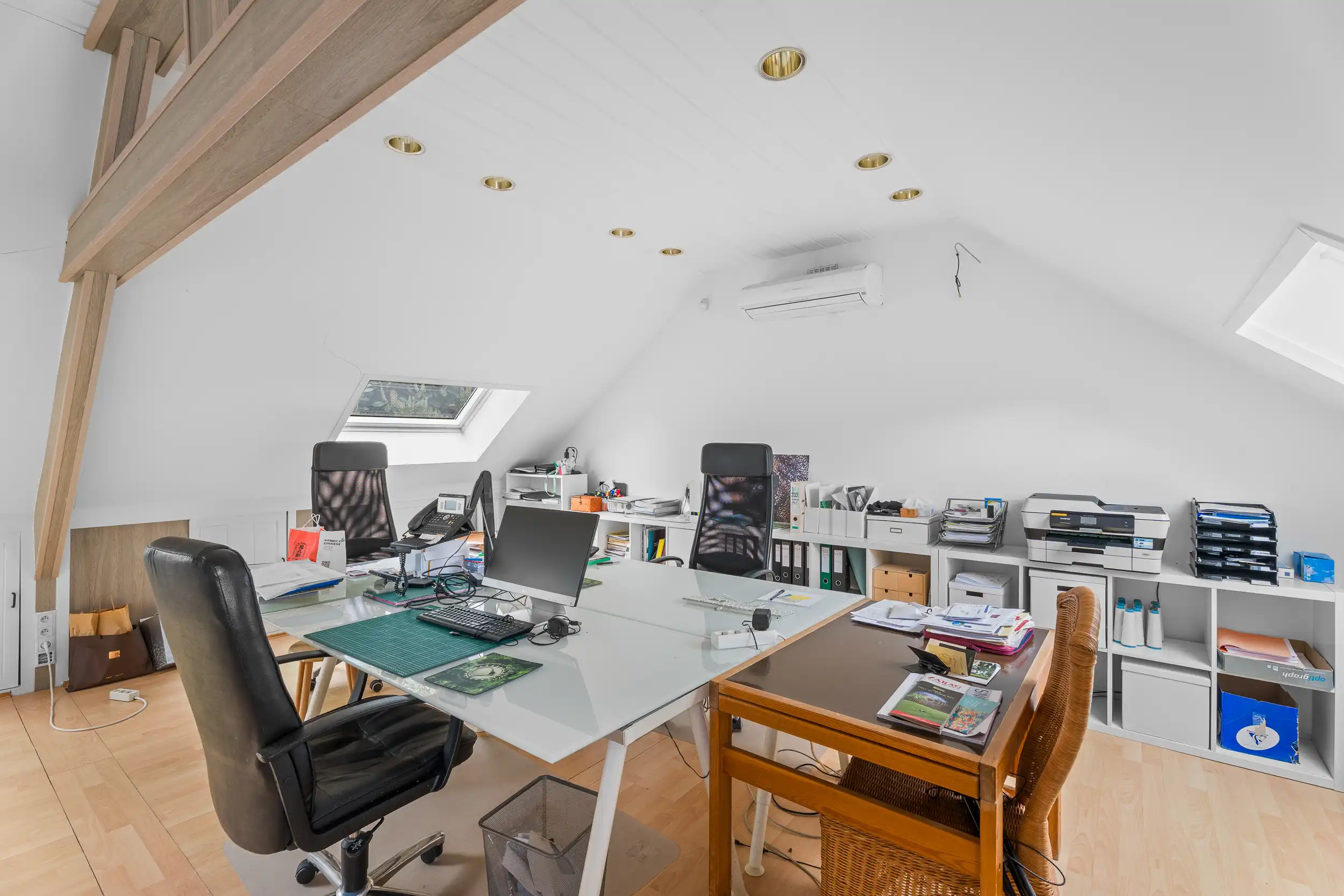 Unieke eigendom met woning & bijgebouw in Sint-Michiels foto 15