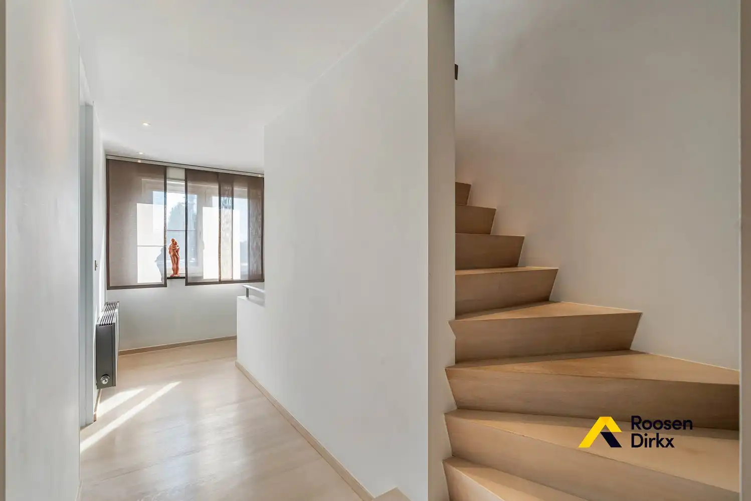 Bakkerij met luxe woonst en studio! foto 5