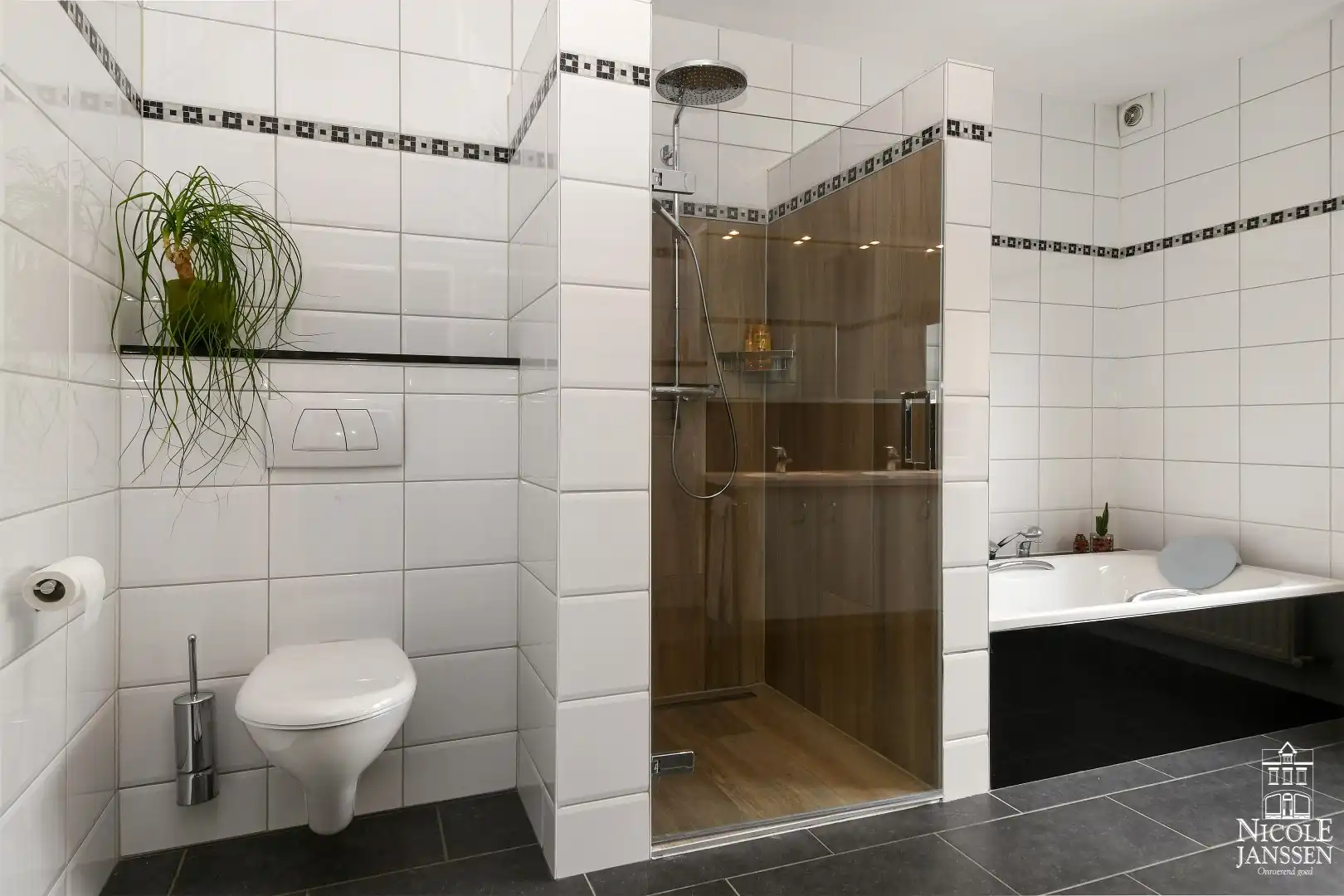 Ruim en luxueus appartement van 190m² foto 21