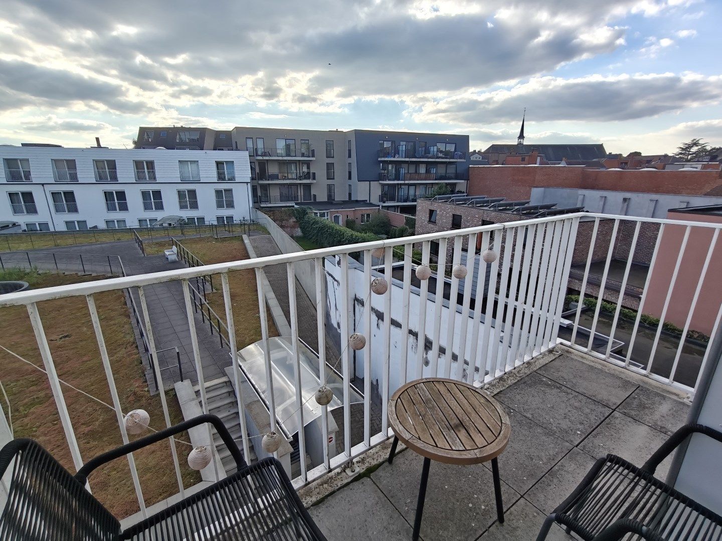 Appartement met terras, lift en 2 slaapkamers in Lokeren foto 8