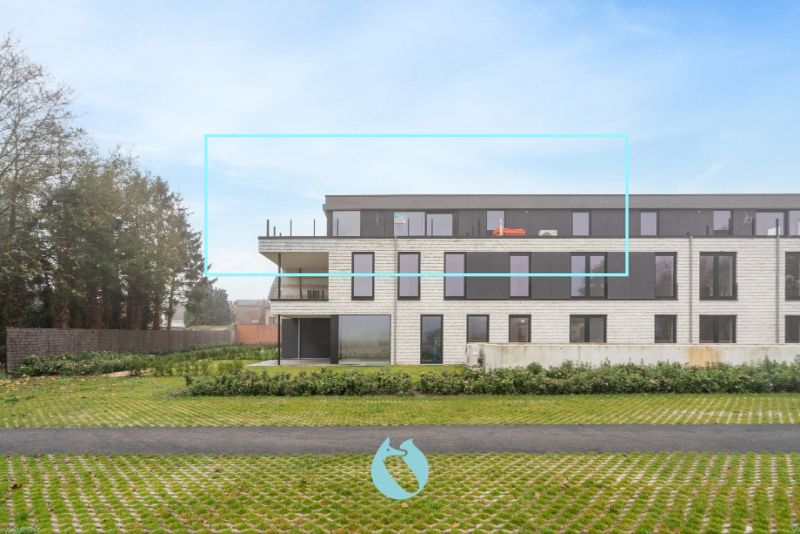 NIEUWBOUW PENTHOUSE APPARTEMENT MET 3 SLAAPKAMERS, GARAGE EN AUTOSTAANPLAATS TE HUUR foto {{pictureIndex}}