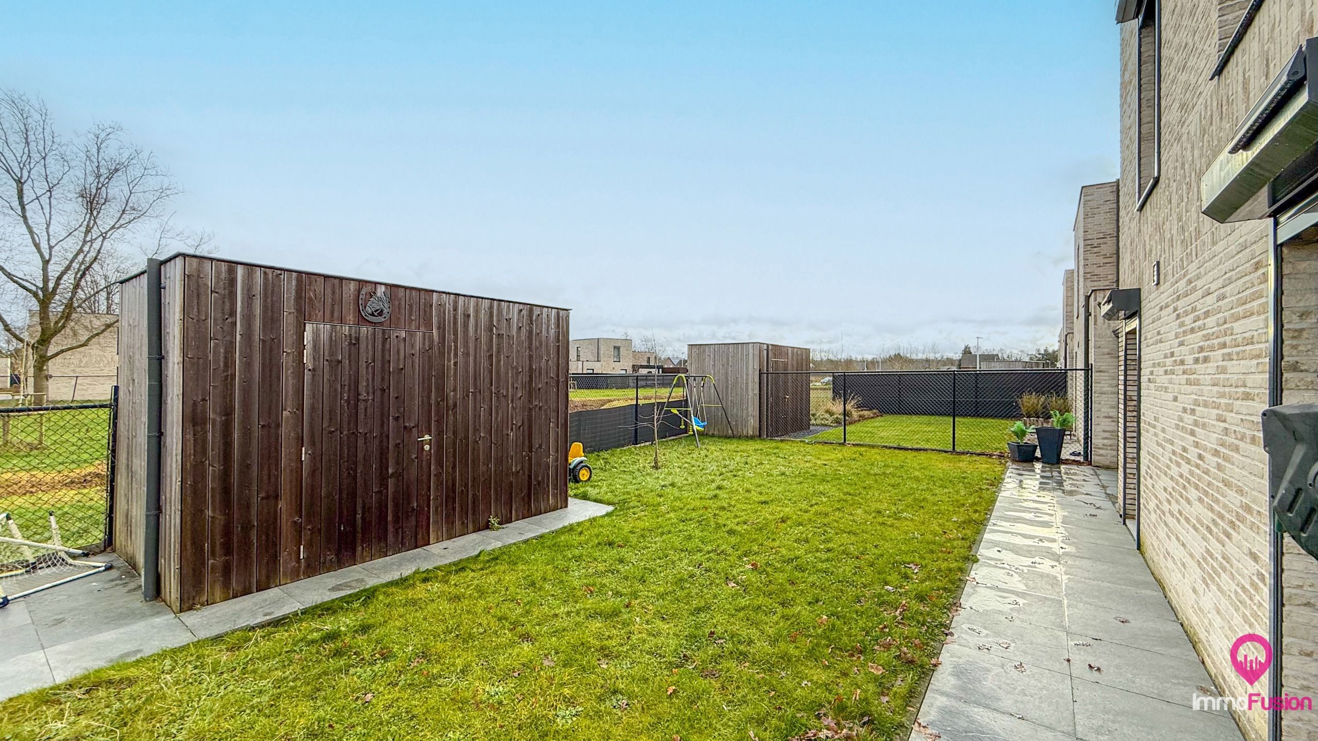 Recente halfopen woning met 2slpk en mooi tuin in Boekt! foto 35