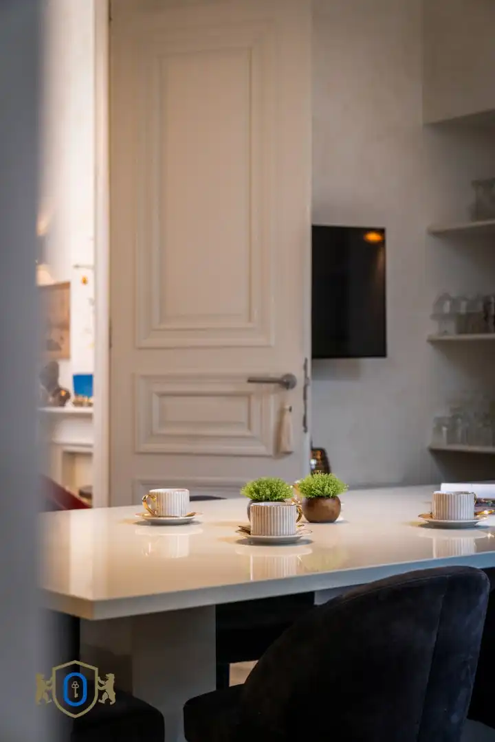 Riante 5-slpkr herenwoning centrum Brugge  foto 8