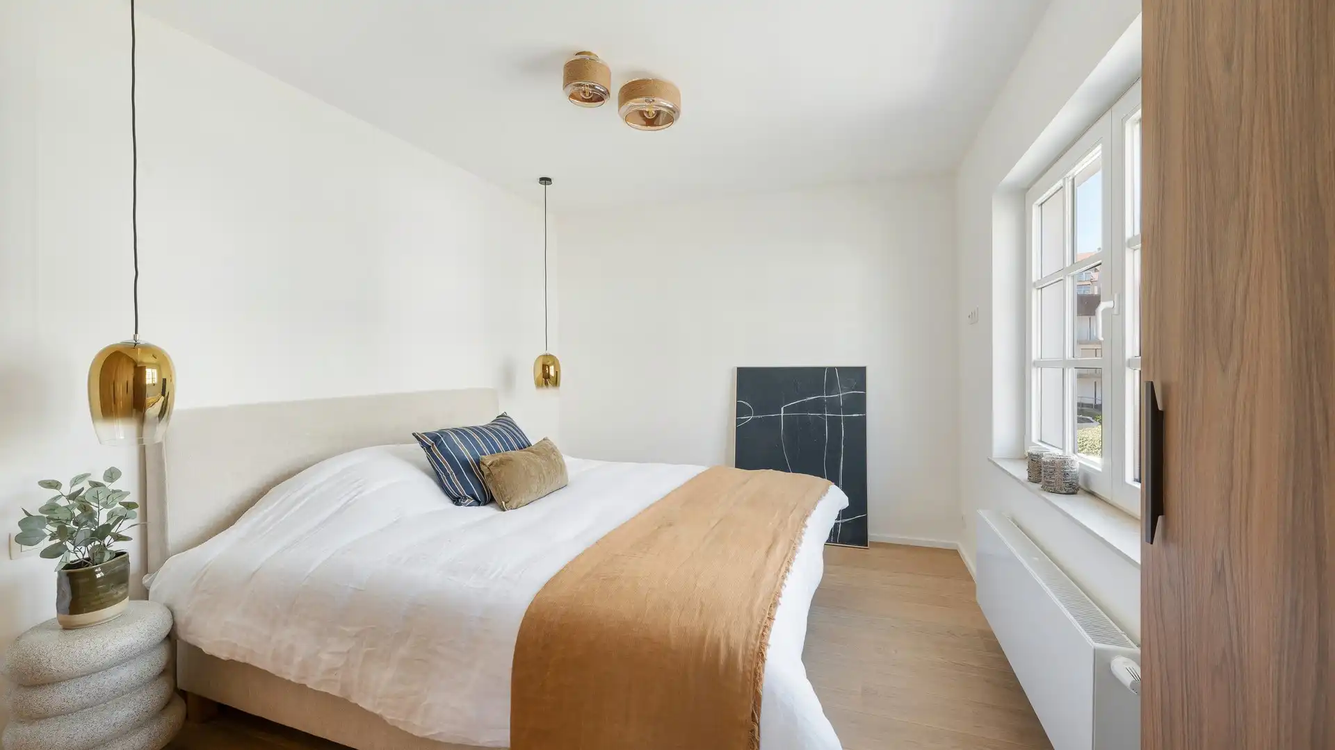 Exclusief gerenoveerde villa op een absolute toplocatie foto 39