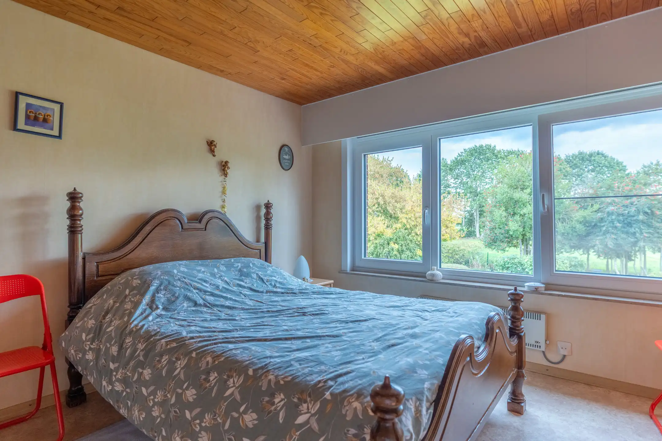 Gunstig gel. instapklare woning op mooi perceel van 1.000 m² foto 25