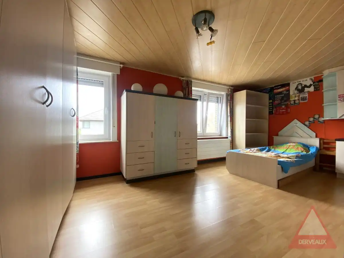 Hooglede – Open woning met loods, dubbele garage en lift op centrale ligging foto 14