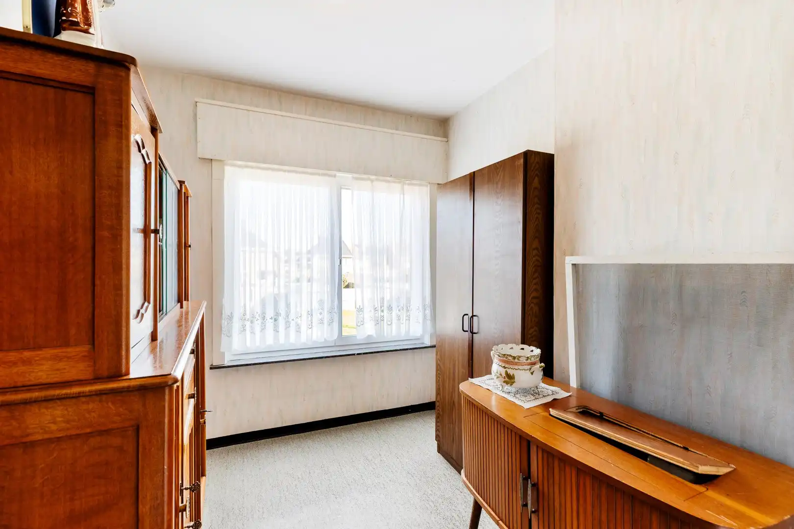 Halfopen bebouwing op een perceel van 430 m² in Koolskamp foto 11