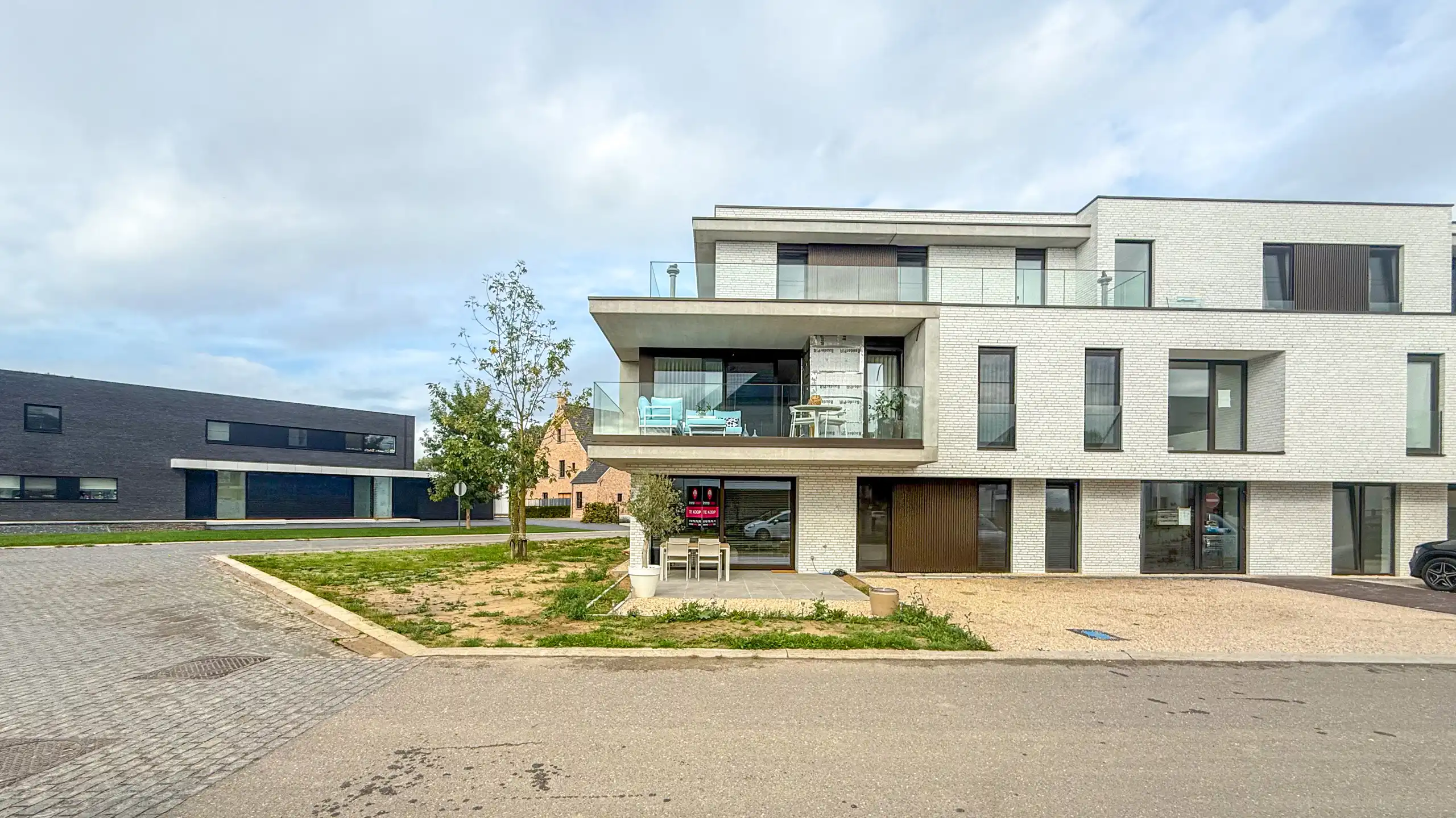 Luxueus nieuwbouwappartement met 3 slpks, parking+berging! foto 38