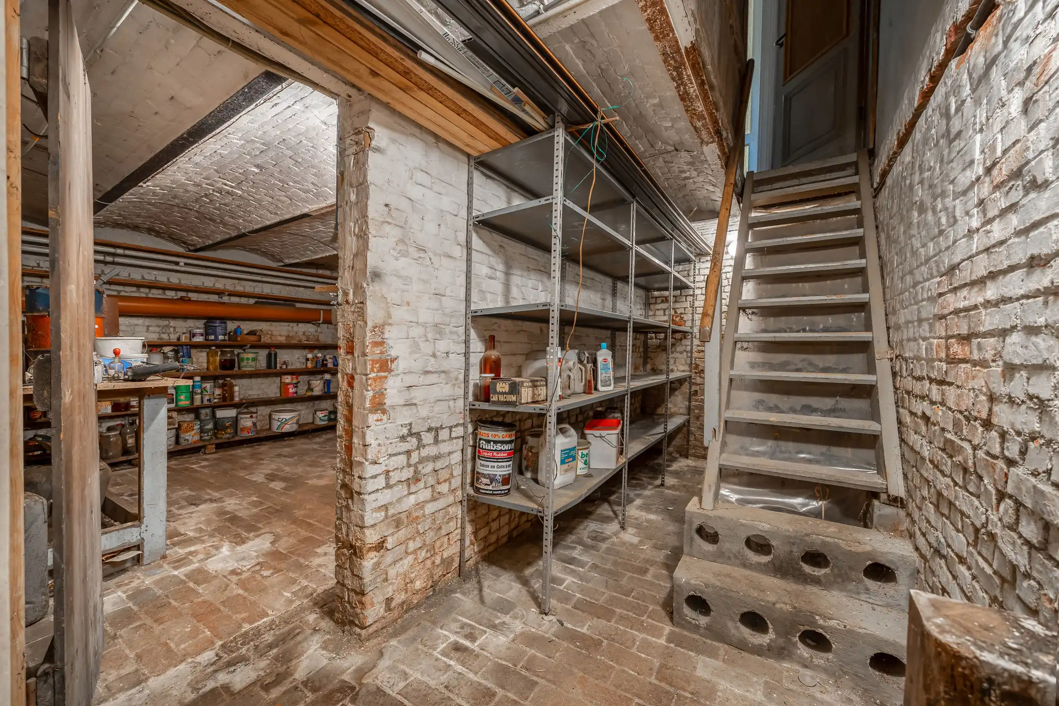 Authentieke herenwoning met potentieel te koop foto 32