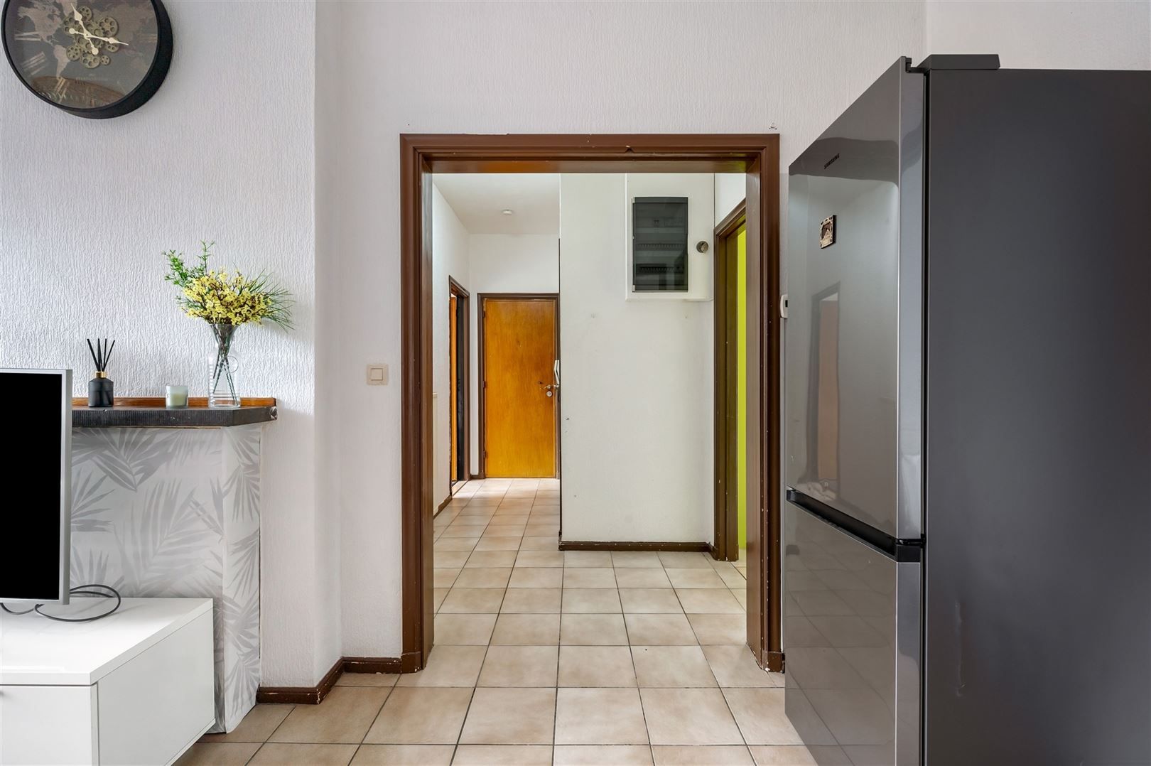 Verzorgd appt 2 slk met  privébergingen in hartje Merksem foto 10