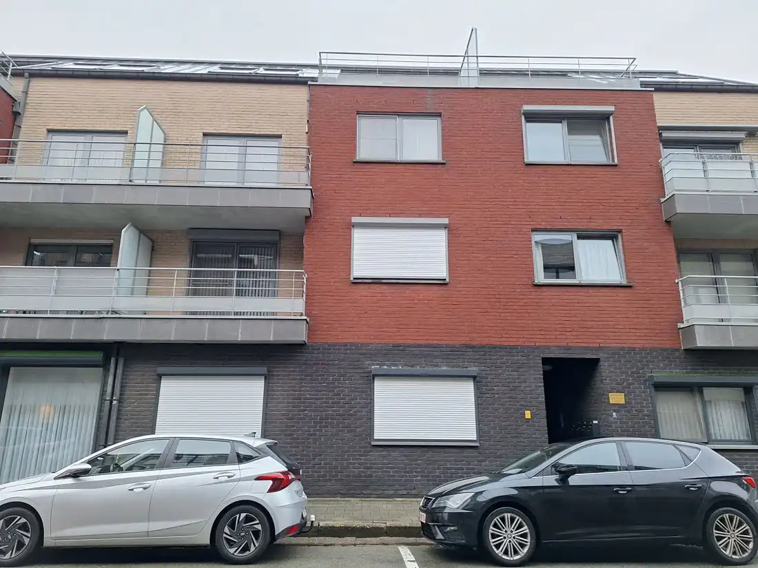 Modern appartement in hartje Paal foto 2