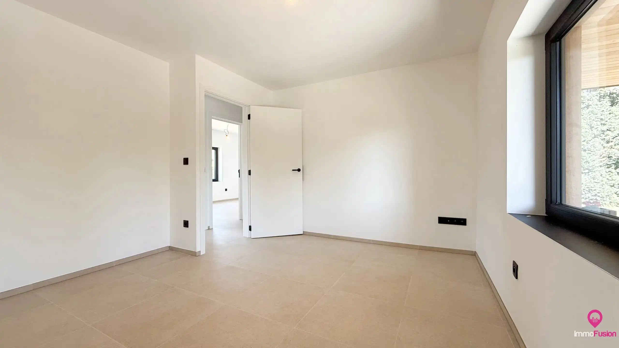 Totaalgerenoveerde, instapklare woning met 3 slpks te Zolder foto 44