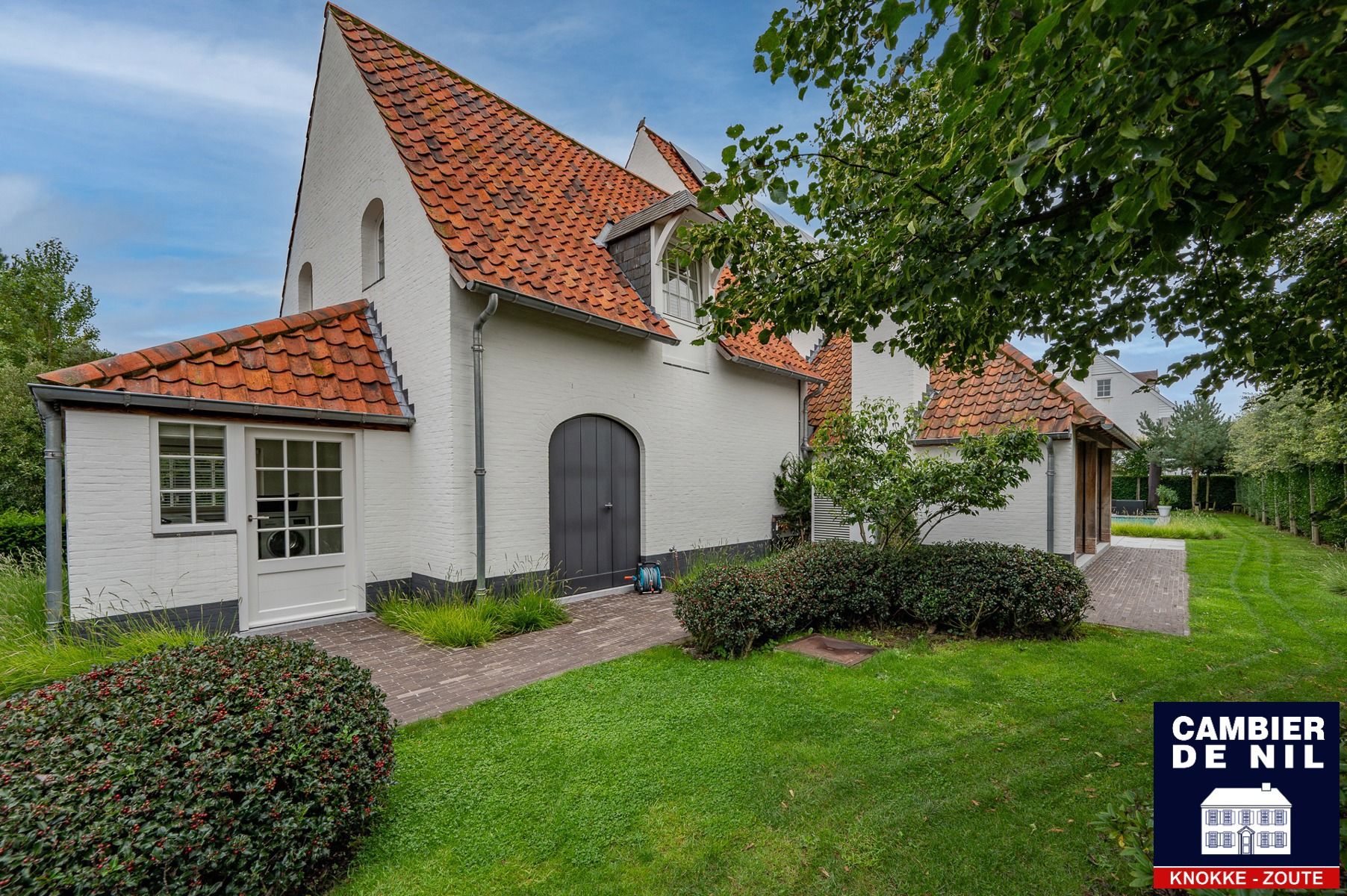 Prachtig afgewerkte villa op een rustige ligging foto 34