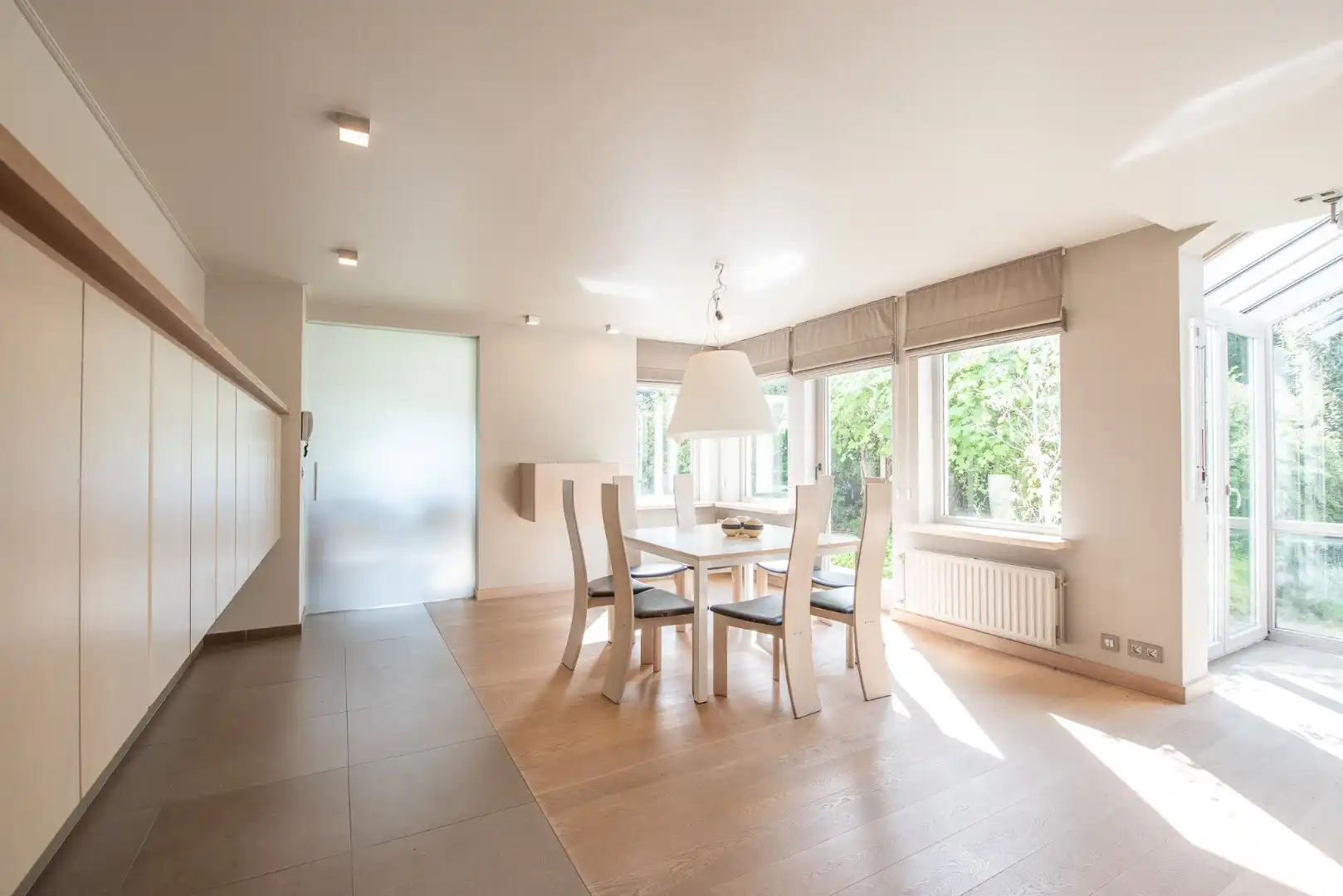 Charmante villa met praktijkruimte op 1023 m² in Zulte foto 4