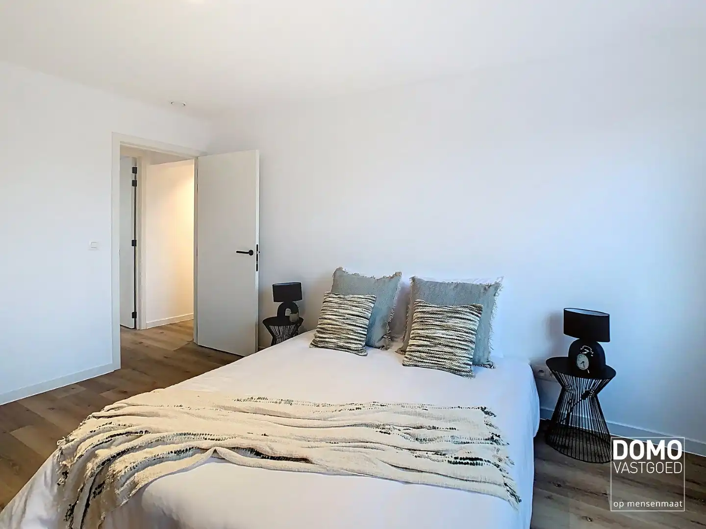 TOTAAL gerenoveerde woning in het centrum van Kermt - Verkoop onder registratierechten!!! foto 18