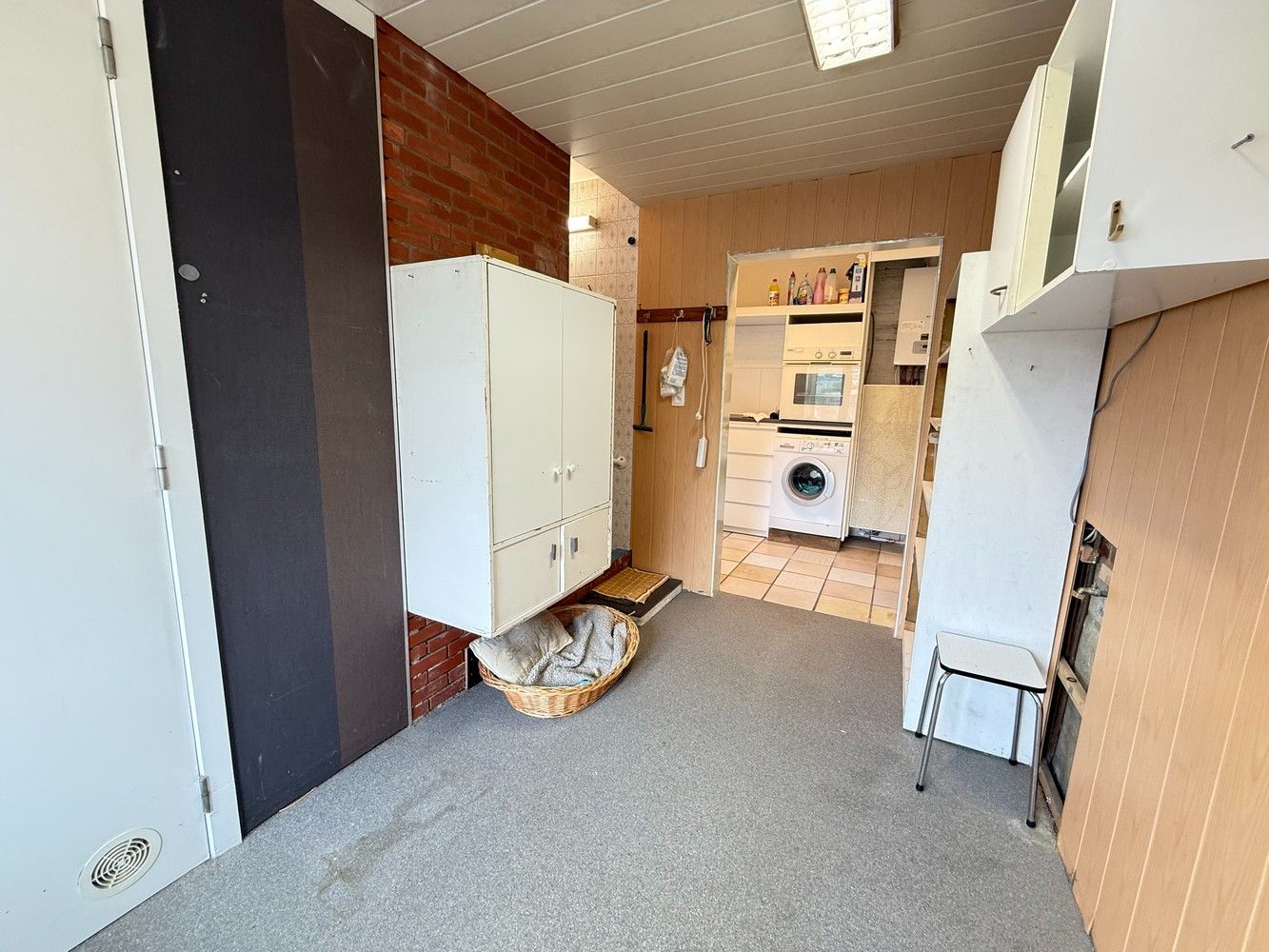 Woning met achterliggend magazijn op 15 are 29 ca. foto 9