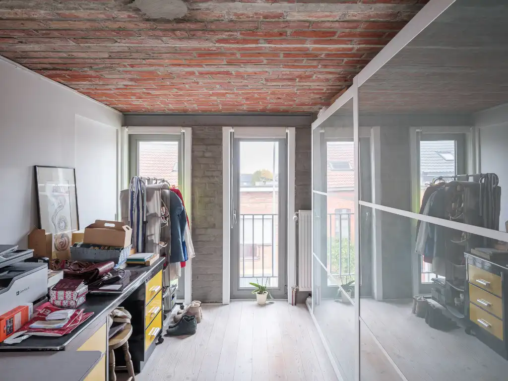 Unieke duplex-appartement met loft-allures en terras op een boogscheut van het centrum van Gent. foto 10