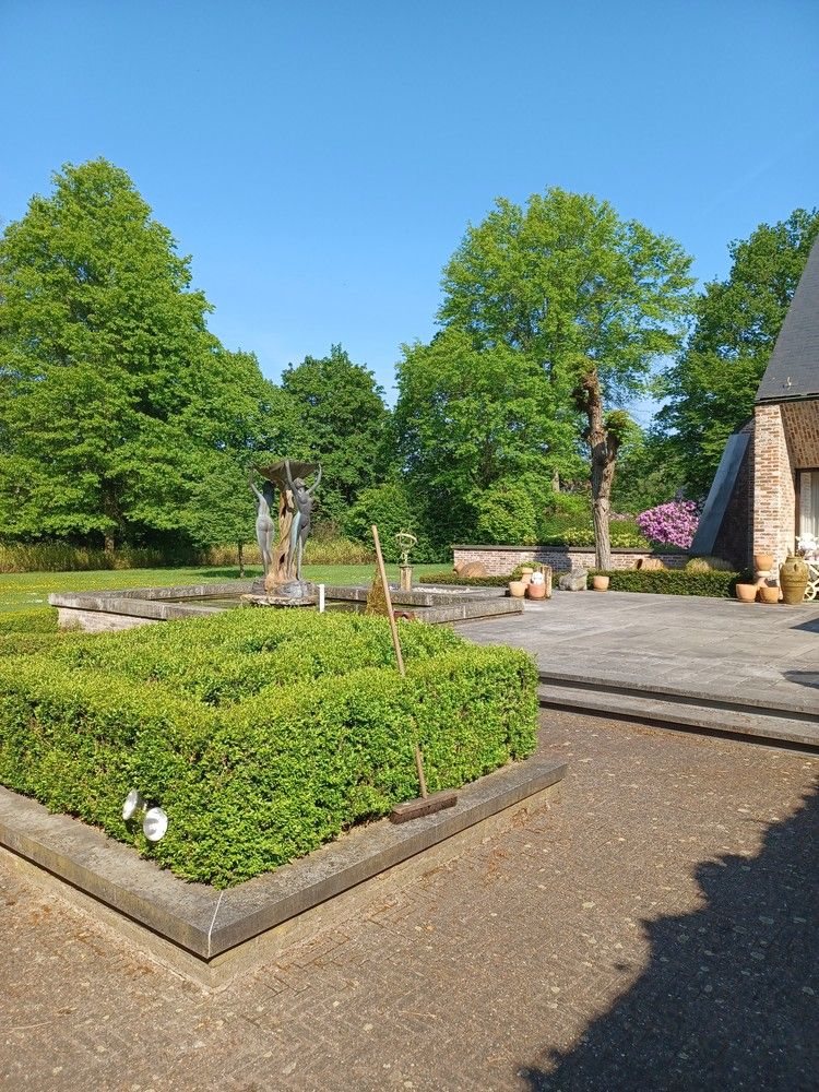 Klassevolle en royale villa gelegen op een perceel van 96a 70 ca (9670 m²) op landelijke toplocatie aan natuurgebied De Maten te Genk foto 39