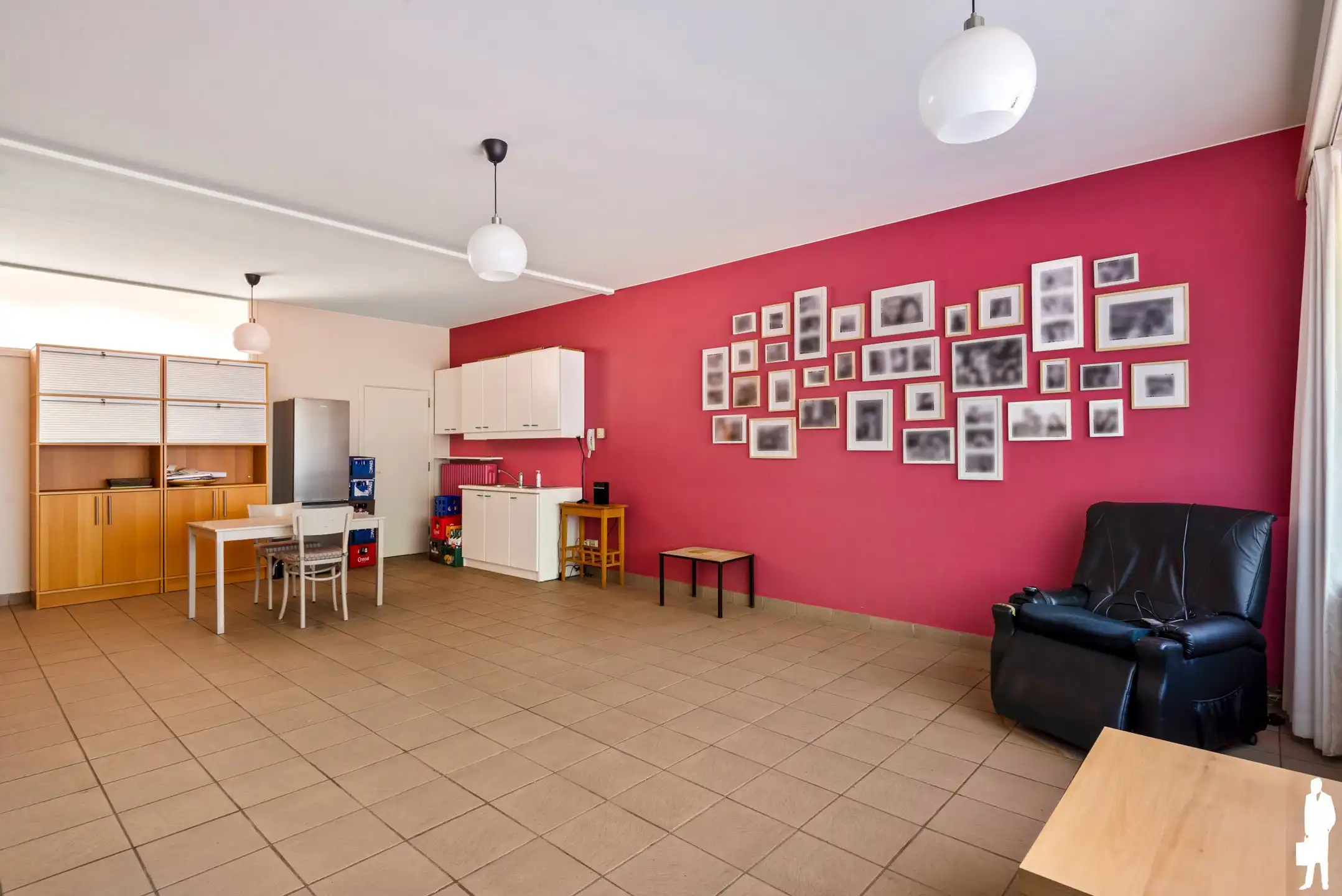 Te renoveren woning met veel mogelijkheden foto 12