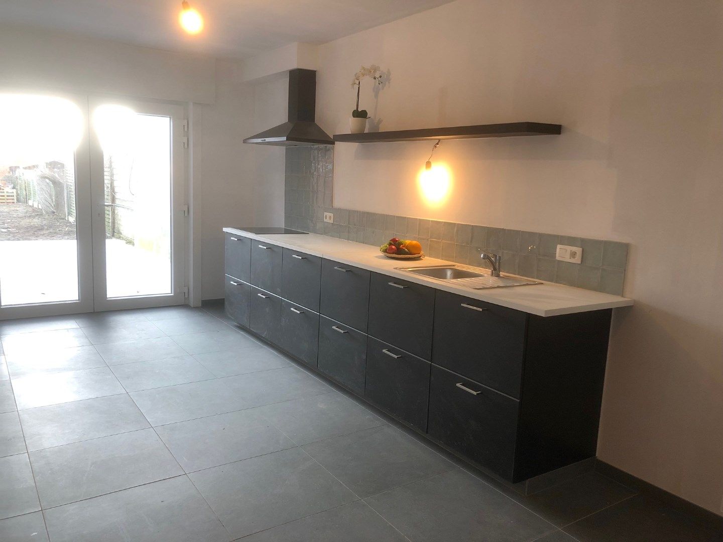 Volledig gerenoveerde woning met 3 slaapkamers! foto 3