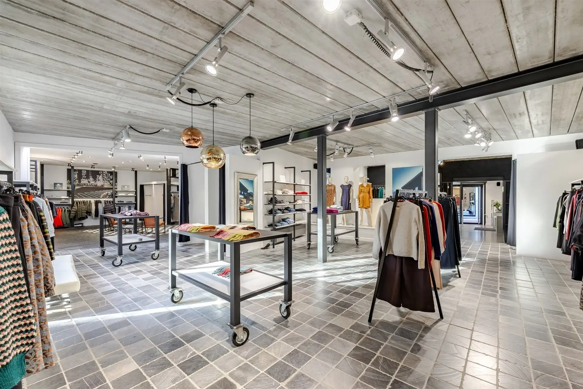 Prachtig winkelpand met duplex op groot perceel foto 6