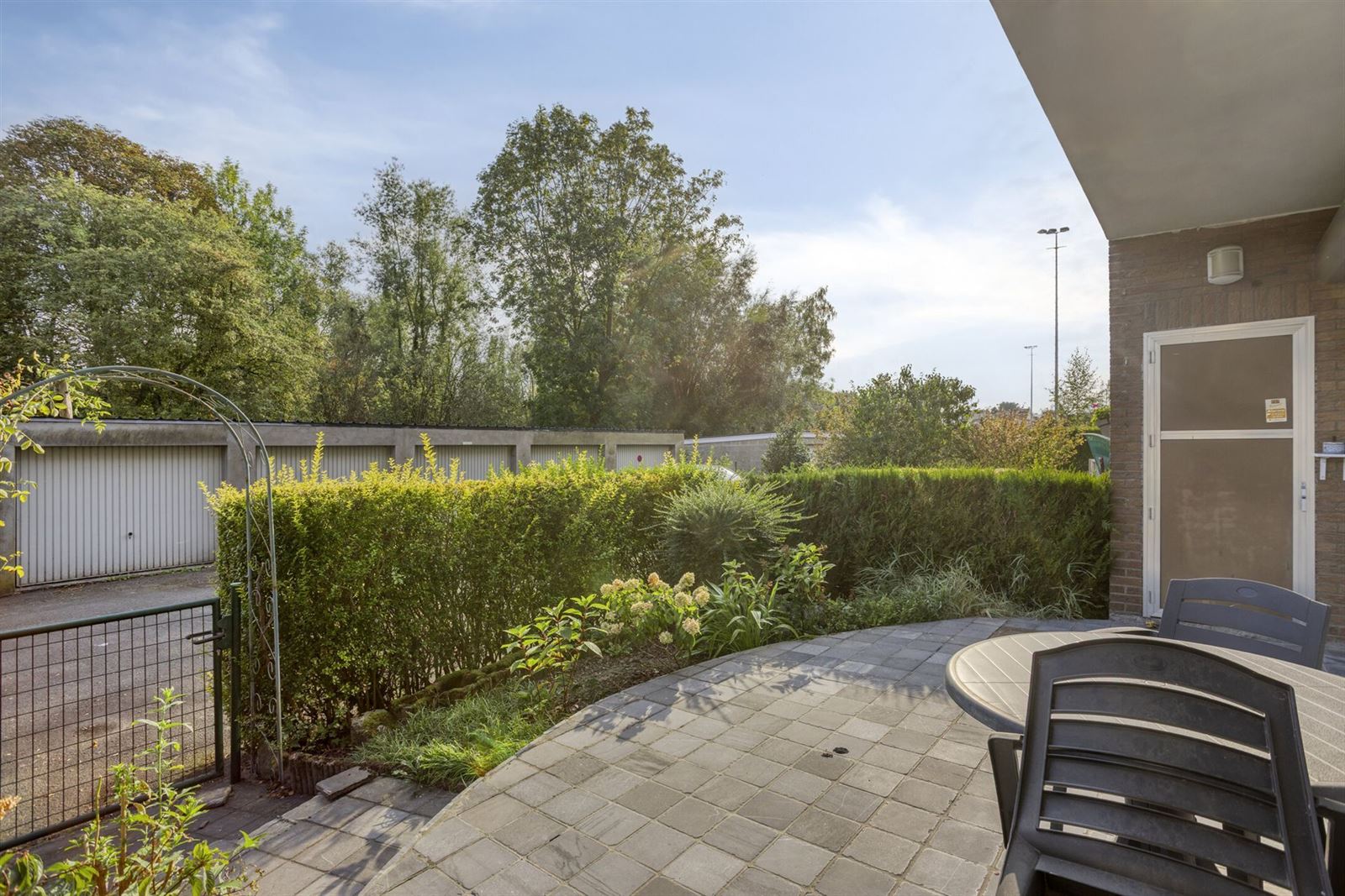 Gelijkvloers appartement met 1 slaapkamer + terras/tuin te Drogenbos foto 14