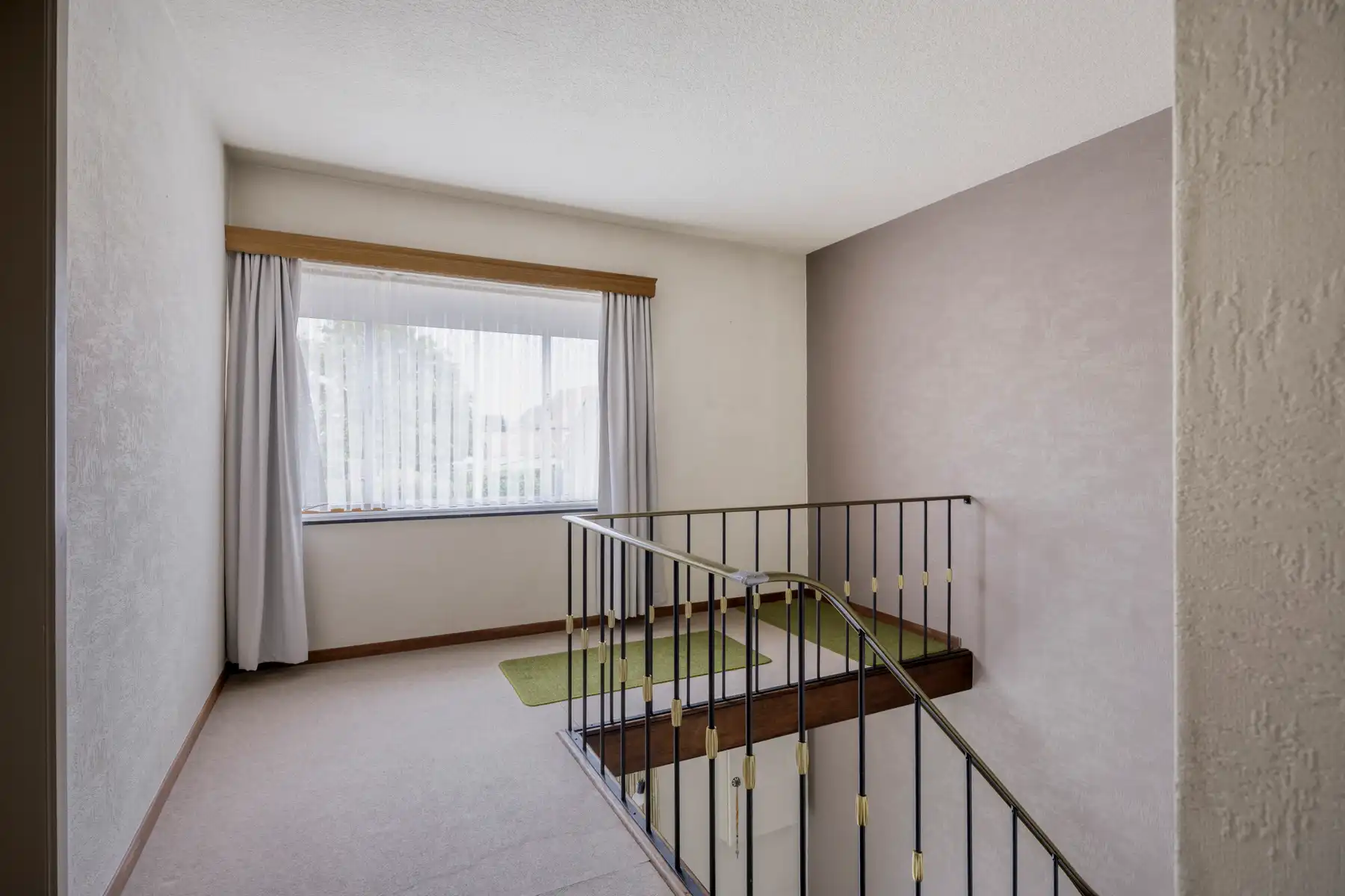 Woning met renovatiepotentieel in het centrum van Hechtel! foto 13