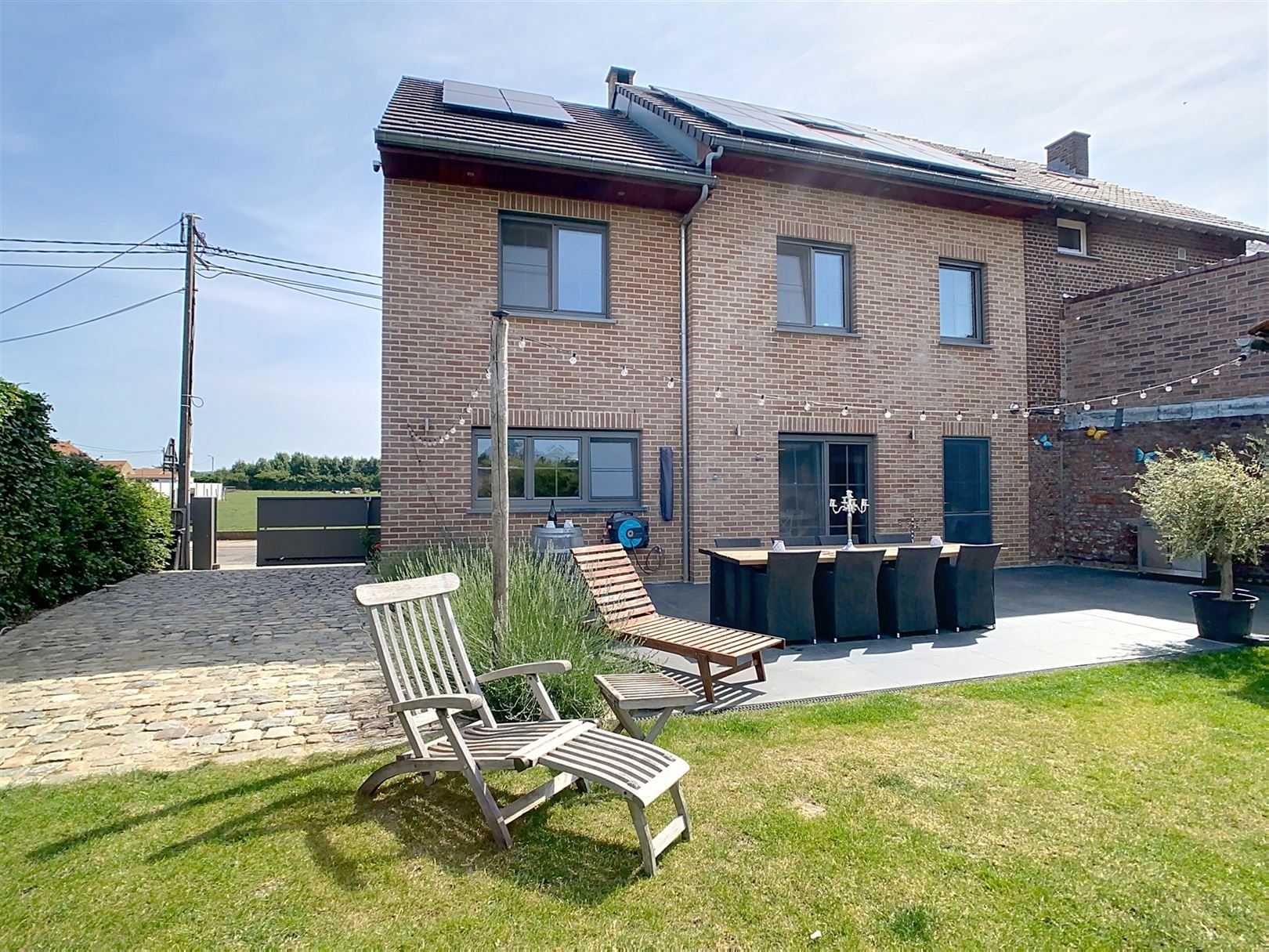 Instapklare en ruime woning, 4 slpks, terras, tuin, 3a 91ca foto 5